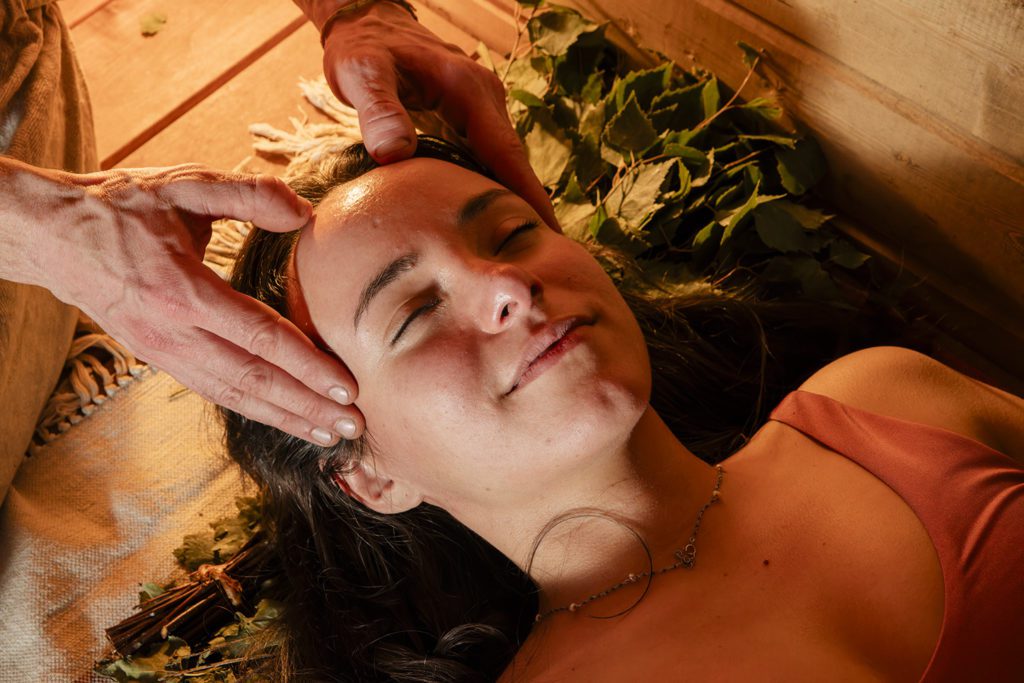 Perinnesaunan hoidot 4 Sauna lahjakortti